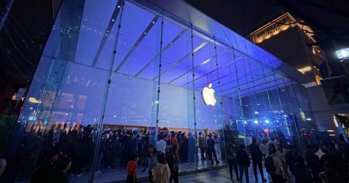 Apple может поднять цену iPhone 17 уже 10 августа Apple iPhone 17 цена